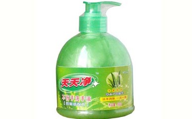 洗衣液和洗衣粉的区别_ 德州洗衣液_山东洗衣粉批发_洗衣凝珠厂家_无磷洗衣粉批发_德州康顺日化用品_中国企业集群
